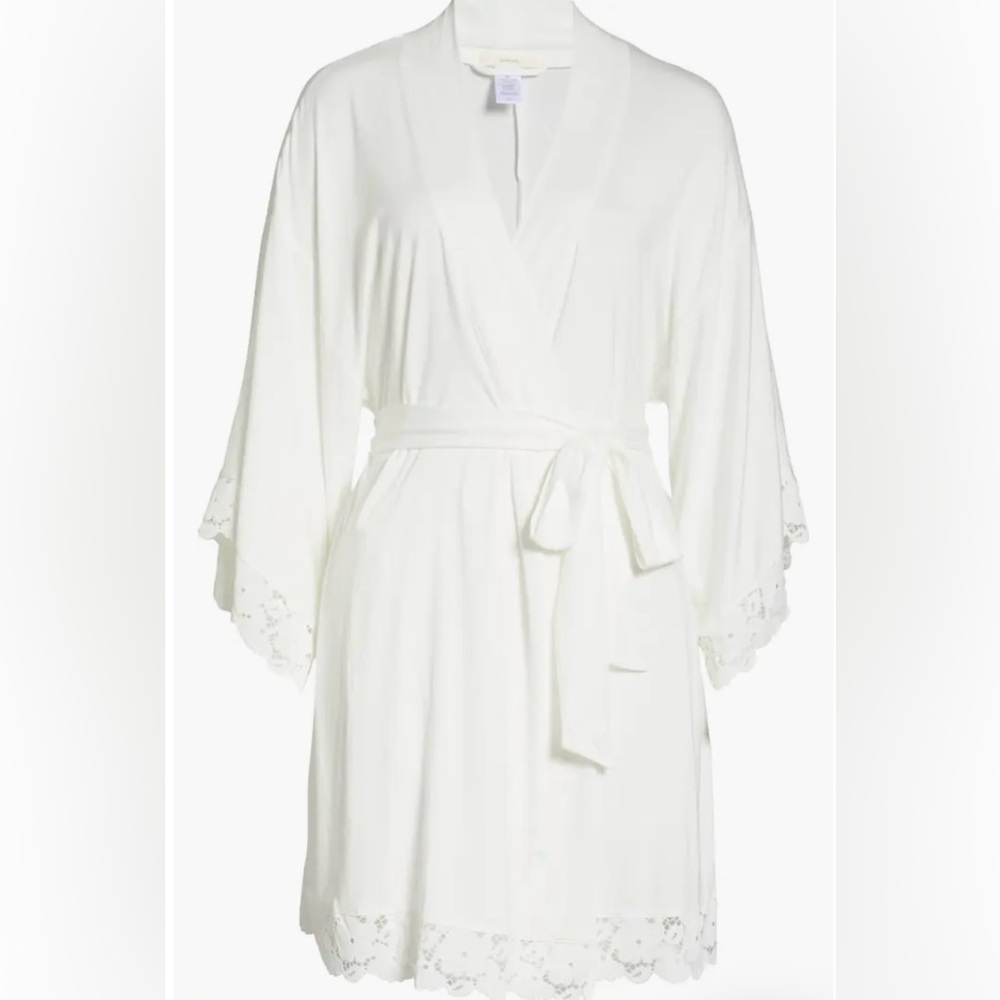 Eberjey Ivory Lace Robe Small